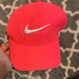 Nike Girls hat